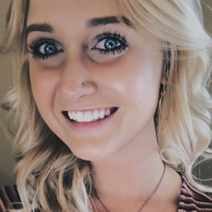 Meet your Posher, Cassie